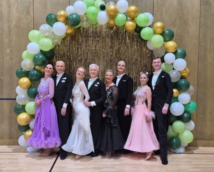 5173d007-a56d-4df3-a53f-ce32a23669e2 (Mittel)